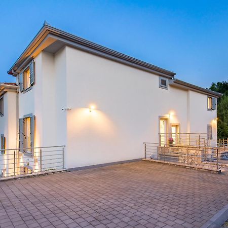 Plage Lovran Residence エクステリア 写真