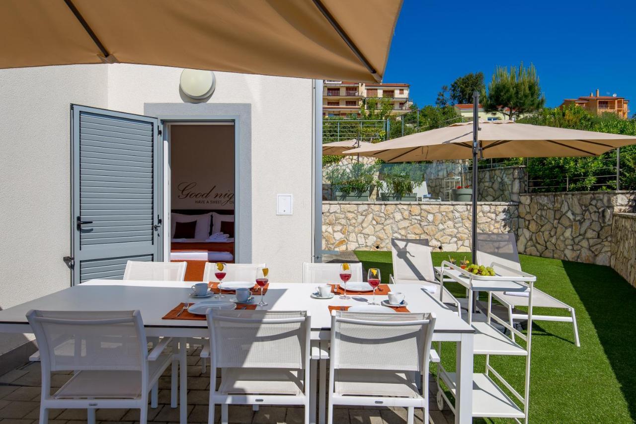 Plage Lovran Residence エクステリア 写真