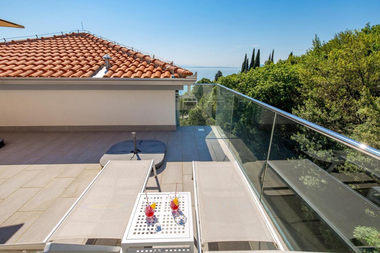 Plage Lovran Residence エクステリア 写真