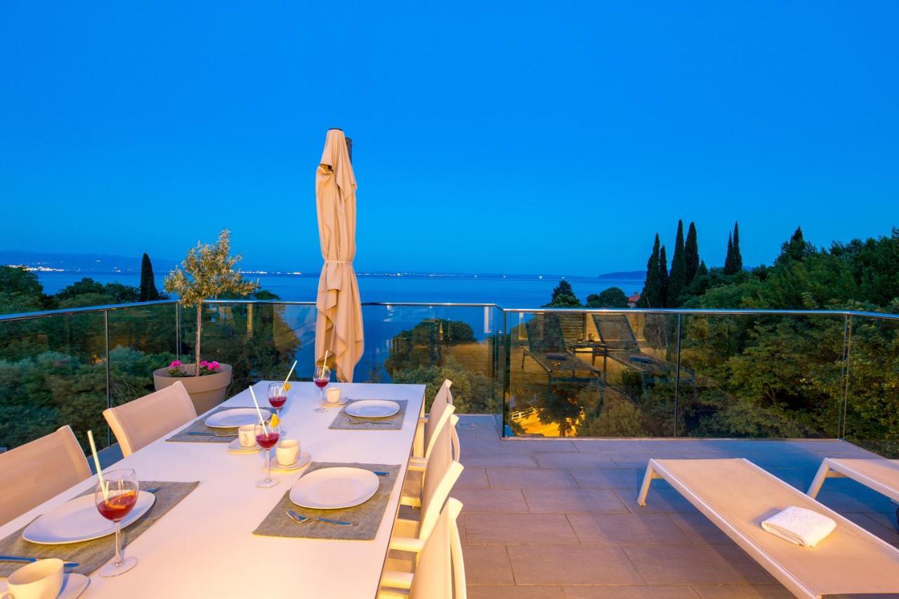 Plage Lovran Residence エクステリア 写真