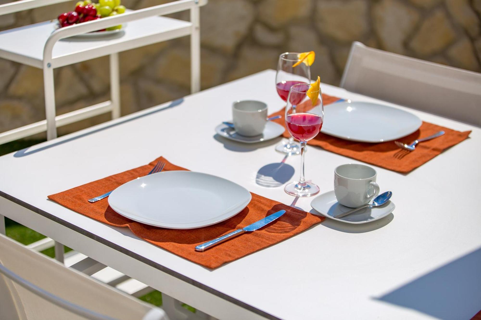 Plage Lovran Residence エクステリア 写真