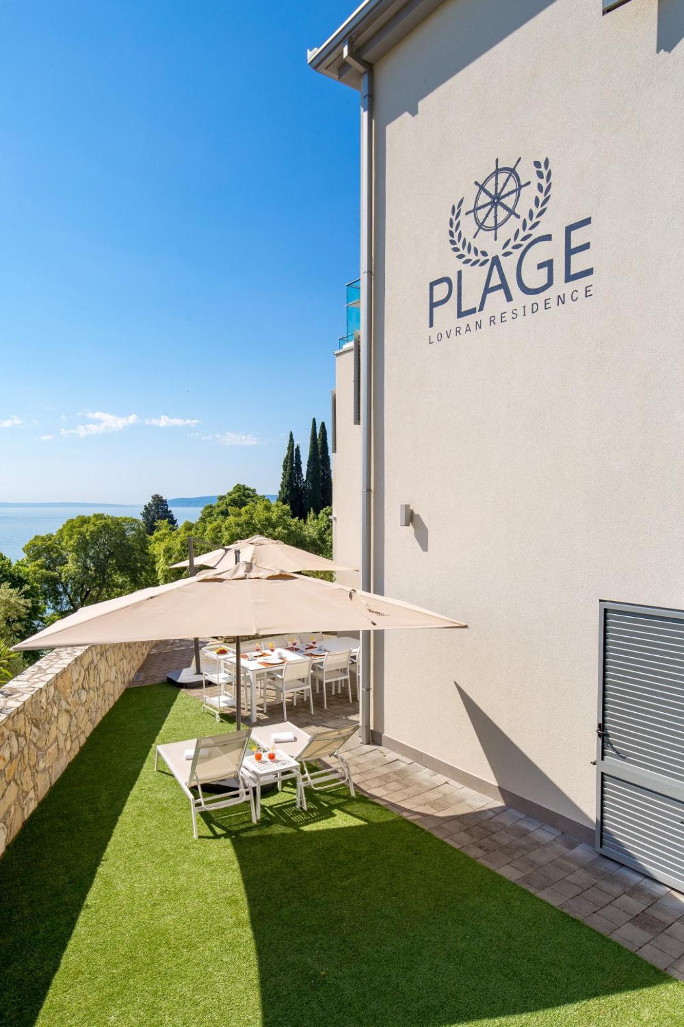 Plage Lovran Residence エクステリア 写真