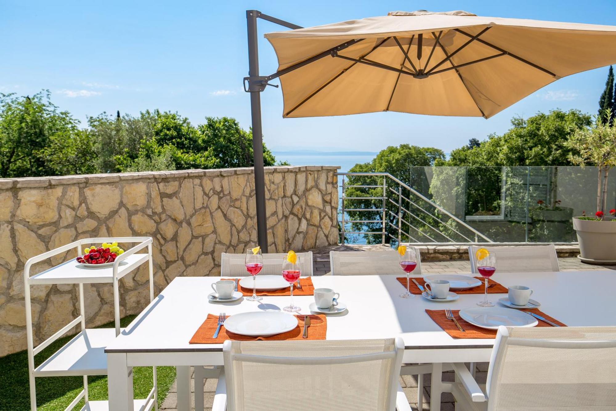 Plage Lovran Residence エクステリア 写真
