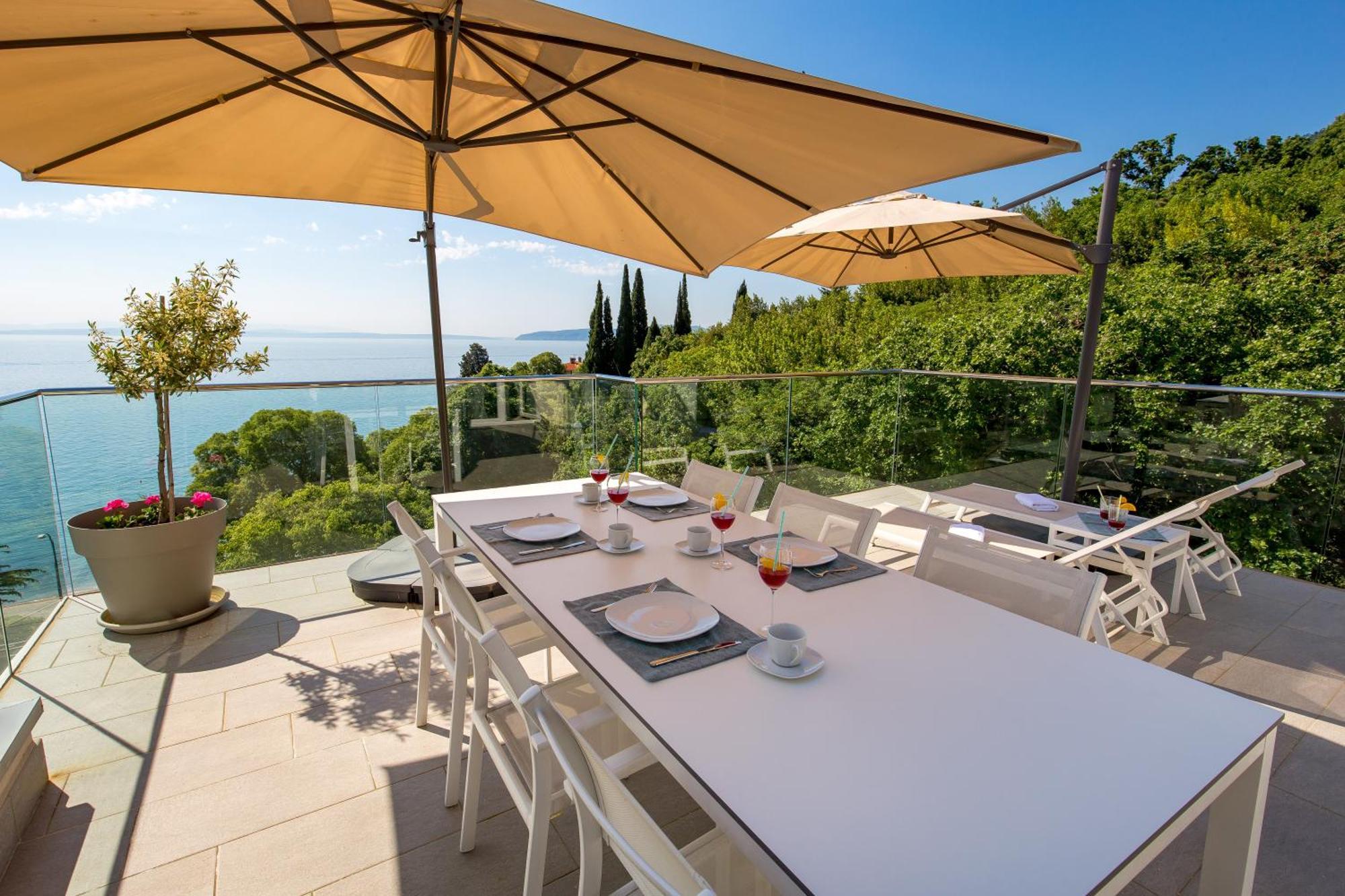 Plage Lovran Residence エクステリア 写真